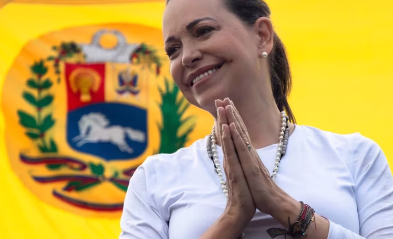 María Corina Machado respaldó la ofensiva de Donald Trump contra el narcotráfico y acusó a Nicolás Maduro de iniciar una guerra contra los venezolanos. Denunció el financiamiento del régimen mediante actividades ilícitas.
