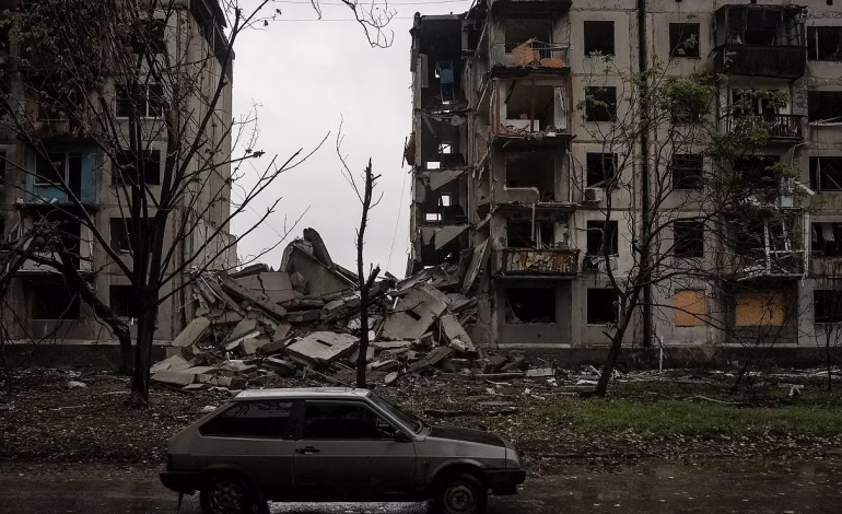 Zelensky ordena intensificar los ataques de largo alcance contra infraestructura estratégica rusa