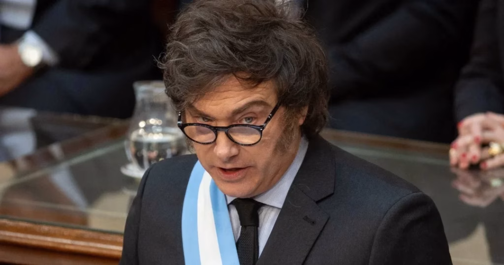 Parlamento argentino acusa a Milei de impulsar criptomoneda que generó pérdidas globales