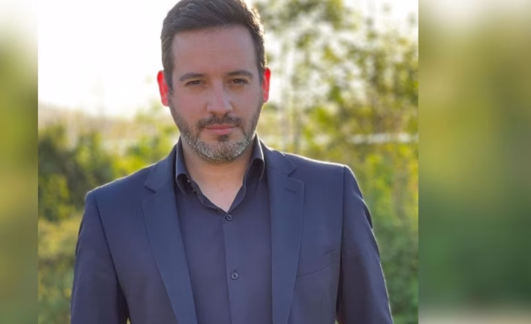 Consejero regional de Los Ríos es arrestado por manejar ebrio tras chocar e intentar huir