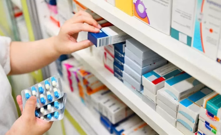FNE logra millonarios ahorros en medicamentos: intervención en el mercado del Celecoxib reduce precios y aumenta la competencia