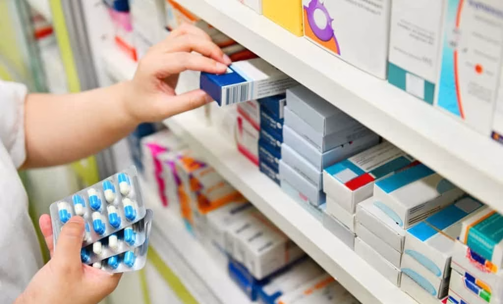 FNE logra millonarios ahorros en medicamentos: intervención en el mercado del Celecoxib reduce precios y aumenta la competencia