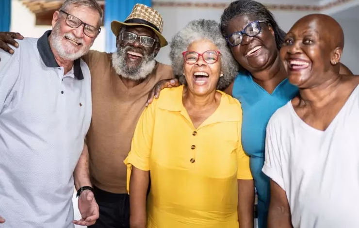 Un estudio sobre supercentenarios de Brasil revela que la diversidad genética y la resiliencia biológica serían claves para vivir más de 110 años con lucidez y autonomía.
