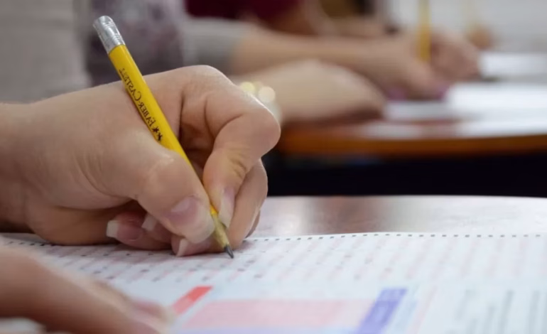PAES 2026: ranking de los 100 colegios con mejores resultados confirma fuerte concentración en la Región Metropolitana
