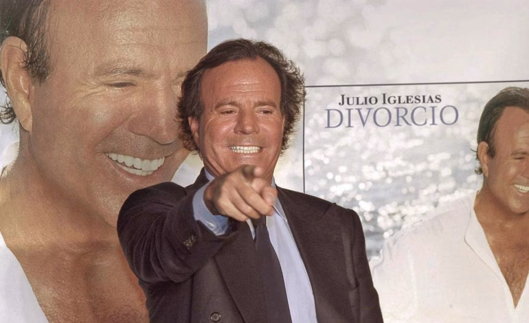 Investigación periodística revela que Julio Iglesias exigía pruebas de VIH y exámenes ginecológicos a empleadas domésticas en República Dominicana.