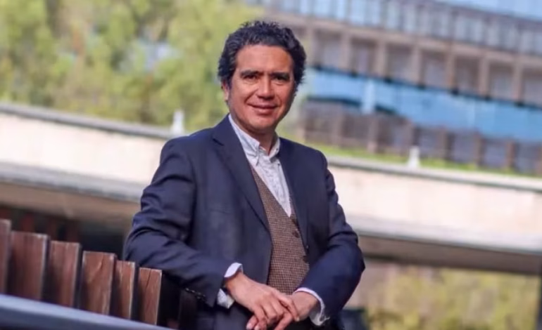 Briones arremete contra el Gobierno por hablar de “Estado quebrado” en plena alza histórica de bencinas
