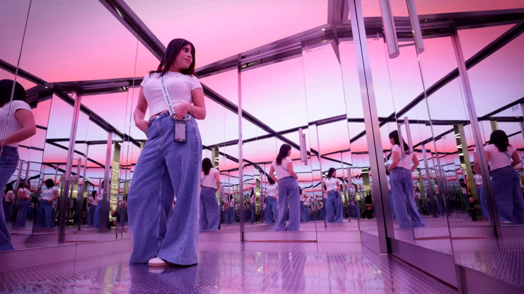 Golpe al comercio ilegal: desbaratan red que vendía ropa de lujo falsa por TikTok