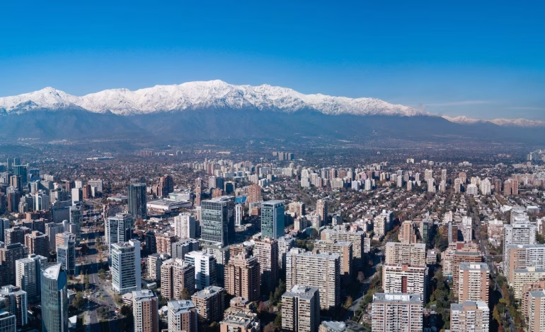 Cota Mil en disputa: familia Hiller enfrenta megaproyecto inmobiliario en Lo Barnechea