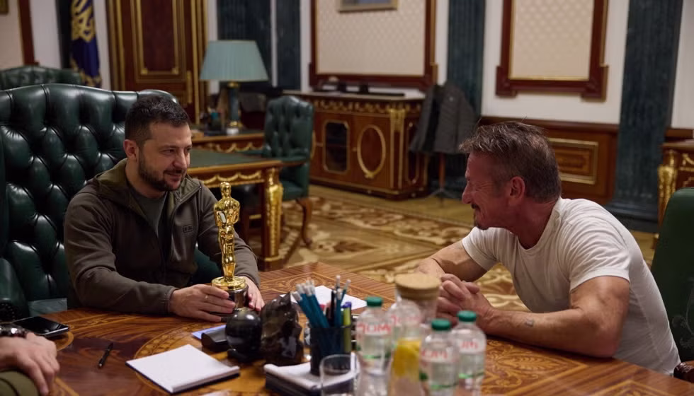 Sean Penn ganó el Oscar 2026, pero no fue a recibirlo: estaba reunido con Zelenski en Ucrania