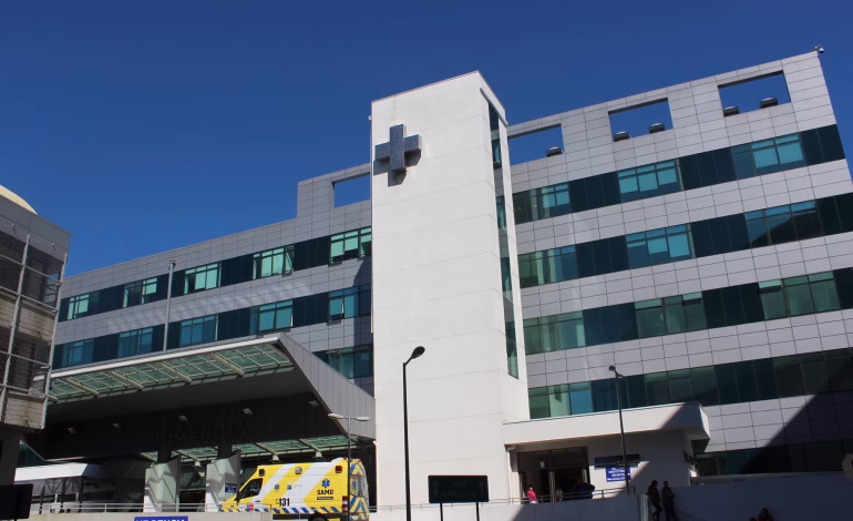 Contraloría revela emisión masiva de licencias médicas sin respaldo en hospital de Concepción