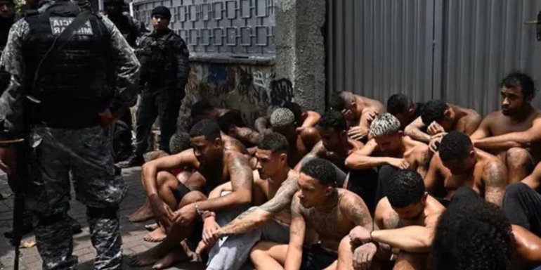 Estados Unidos designó al PCC y al Comando Vermelho como organizaciones terroristas y endureció la ofensiva contra el narcotráfico y el crimen organizado en Brasil.