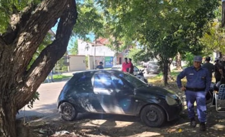 Policía en Argentina asesinó a su padre y a su expareja: secuestró a su hijo y desató tragedia en Chaco