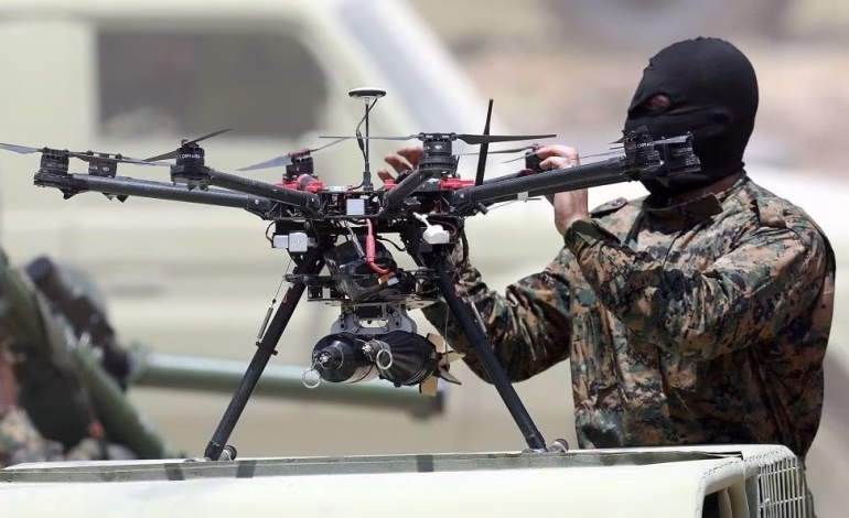 Los drones baratos de Hezbolá complican a Israel y exponen nuevas debilidades militares
