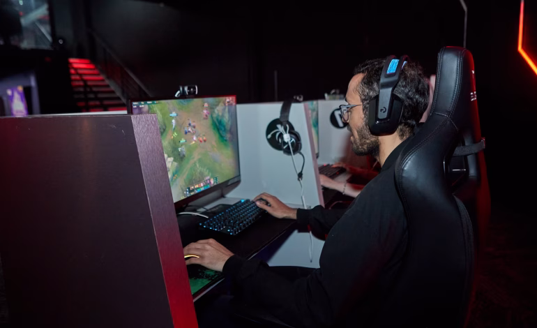 El gaming impulsa la productividad: el 82% asegura que los videojuegos mejoran el rendimiento laboral