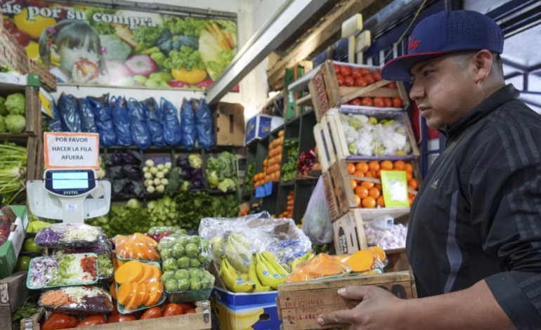 El sueldo ya no alcanza: cómo los chilenos están cambiando sus hábitos de compra para sobrevivir a la inflación