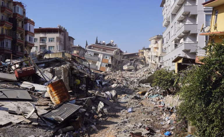 El misterioso material que hace “resbalar” las fallas y podría cambiar lo que sabemos de los terremotos