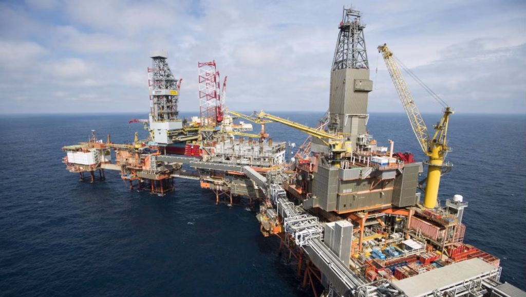 Noruega y la gran contradicción energética: gana miles de millones con el petróleo mientras reduce su consumo interno